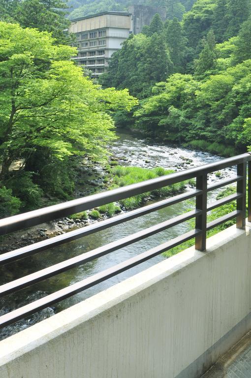 Royal Hotel Yamanaka Onsen Kajikaso كجا المظهر الخارجي الصورة