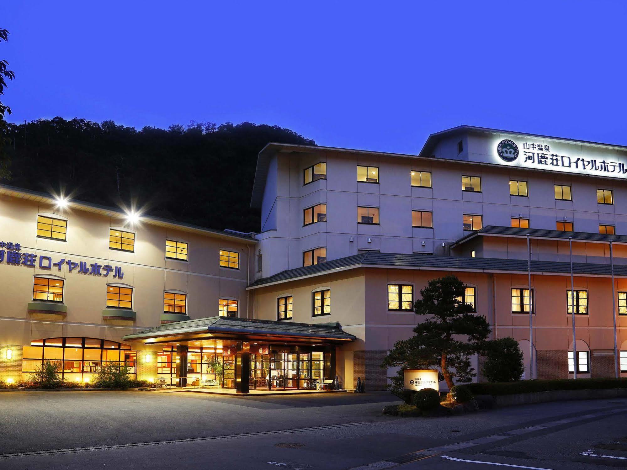 Royal Hotel Yamanaka Onsen Kajikaso كجا المظهر الخارجي الصورة