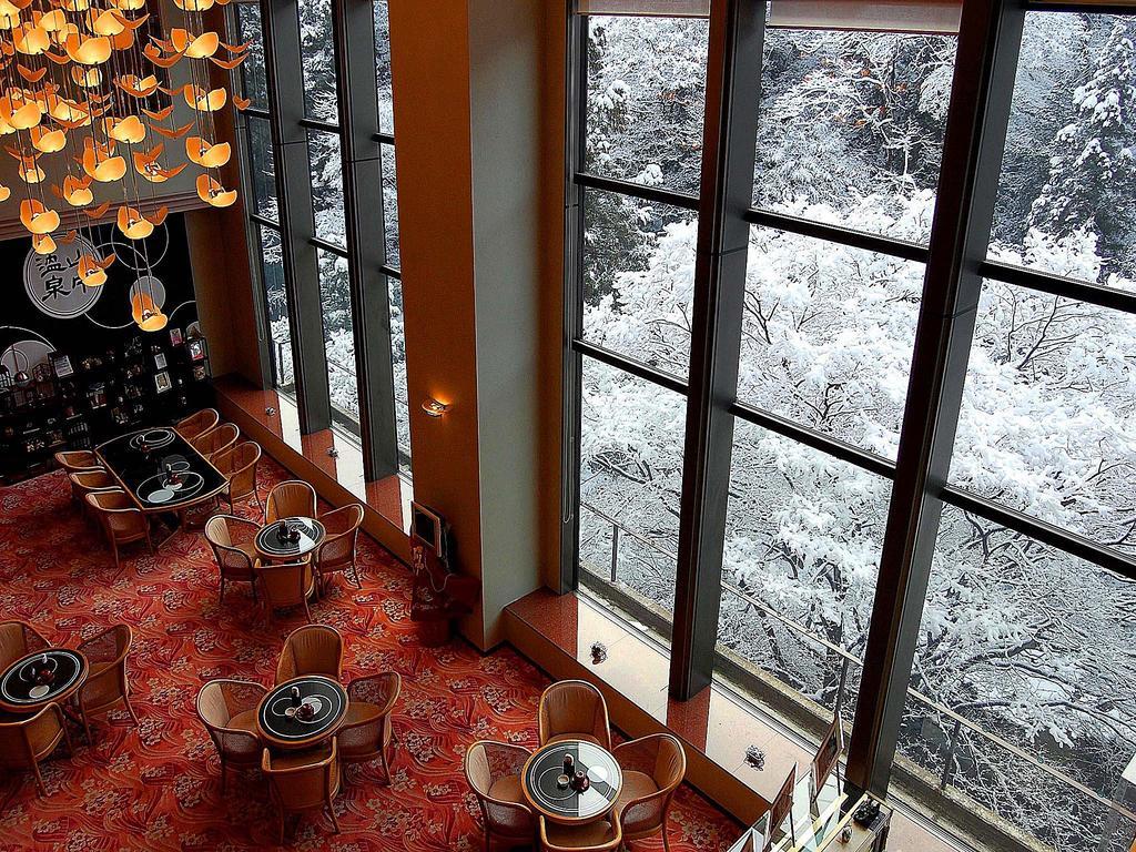 Royal Hotel Yamanaka Onsen Kajikaso كجا المظهر الخارجي الصورة